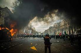 How To Prepare For And Survive A Riot - Crisis Equipped