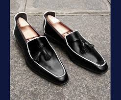Black And White Loafers With Tassels Men S Tassel Shoes Loafer Slips On Real Black Leather White Lining Handmade In 2020 Loafers Men Black Leather Loafers Mens Loafers Shoes