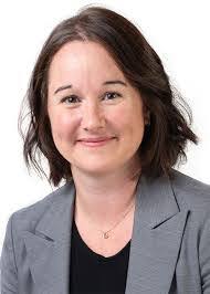 Elisa Gilbert's Instagram, Twitter & Facebook