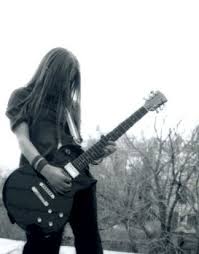 It was released on 4 june 2002 by arista records. Avril Lavigne Photo Let Go Album Shoot 2002 Avril Lavigne Photos Avril Lavigne Let Go Avril Lavigne