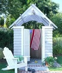 Changing Room For Pool Outdoorideaspool Outdoor Baths Outdoor Shower Pool Changing Rooms