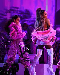 Ariana grande performing for the first time ever live her hit single 7 rings live at the sweetener tour aka thank u, next tour. Pin On Ariana Grande