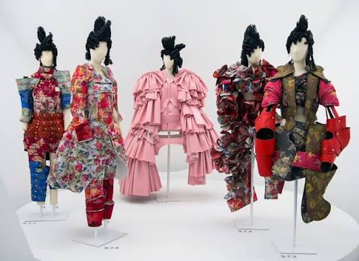 Comme des Garcons Avant-Garde Runway Design by Rei Kawakubo