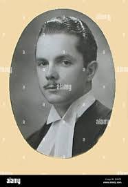 William Carnahan's Instagram, Twitter & Facebook