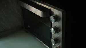 Kedua alat dapur ini memiliki perbedaan dari. 7 Beda Microwave Dan Oven Listrik Jangan Sampai Tertukar Hot Liputan6 Com
