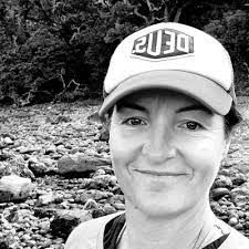 Karla Hull's Instagram, Twitter & Facebook