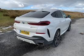Bmw 8 series golden thunder edition has a top speed of 155 mph. Bmw X6 3 0 400hp V6 M50d Eurekar