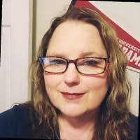 Lisa Lampley's Instagram, Twitter & Facebook