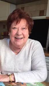 Jeanne Ernst's Instagram, Twitter & Facebook