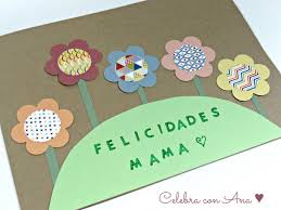 0:42 flores de papel de bricolaje para decorar las paredes 1:21 rosas de listón de bricolaje 2:49 tarjeta. Flores Para Mama Celebra Con Ana