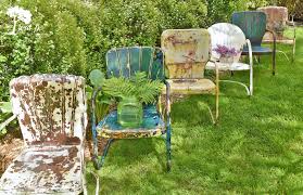 Cast iron patio and garden furniture by price. How To Refresh And Enjoy Vintage Metal Lawn Chairs And Keep Their Time Worn Appeal Lora B Create Ponder