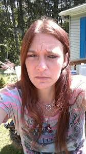 Lisa Farney's Instagram, Twitter & Facebook