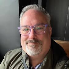 I love this outfit! My wife and I volunteer for FMH in Pennsylvania.