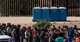 যুক্তরাষ্ট্রে ভয়ে অবৈধ অভিবাসীরা