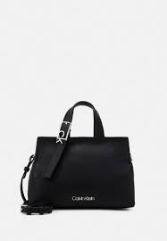 Fake vs real ck one perfume by calvin klein. Calvin Klein Tote Handtasche Black Schwarz Zalando De