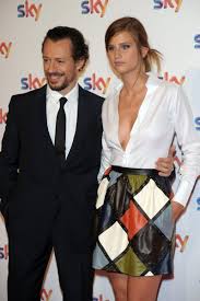 Per coronare il loro amore, hanno bianca vitali ha detto sì sfoggiando un abito bianco dalle linee molto pulite e semplici: Stefano Accorsi E Bianca Vitali Si Sposano La Repubblica