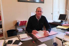 Enregistrement des procédures, audiencement, exécution. Le Tribunal De Grande Instance De Lisieux Change De President Le Pays D Auge