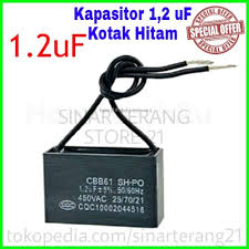Untuk kipas angin yang kecil, dipakai motor penggerak jenis kutub bayangan (shaded pole). Jual Kapasitor 1 2 Uf 450vac Kotak Hitam Capasitor 1 2 Mikro Kipas Angin Kota Surabaya Toko Sinar Terang Tokopedia