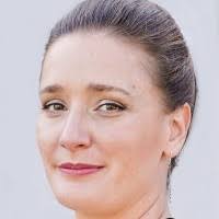 70+ "Julia Mclaren" profiles