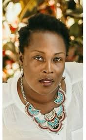 140 THE PADDOCK REVIEW ideas