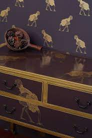 Small Gold Leaf On Brownstone Beware The Moon Inspirational Wallpapers Wallpaper Wallpaper Decor