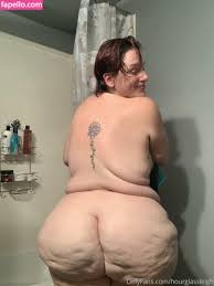 Leaked Hourglassleigh Images Okleak Com | sexiezpix Web Porn