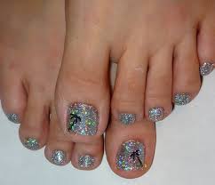 The benefits of doing things this way is that you can. 50 Best Toe Glitter Nail Art Design Ideas