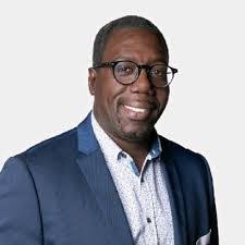 Youssef Abbi's Instagram, Twitter & Facebook