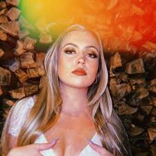 Payton Bates (@pay10bates)