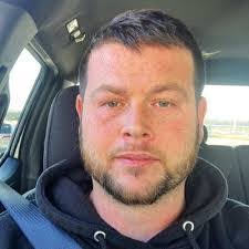 Justin Scalf's Instagram, Twitter & Facebook