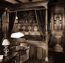 Inside The Titanic When The Largest Ship Sank In 1912 Here S What The Luxury First Interior Looked Like Titanic Titanic History Titanic Photos