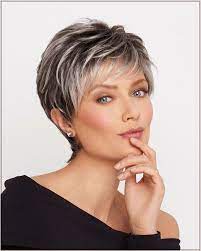 Fransig frisuren bob mittellang vollfarbe haare. Kurzhaarfrisuren Fur Feines Haar Und Brille Brille Feines Kurzhaarfrisuren Frisuren Kurzhaarfrisuren Pixie Haarschnitt Haarschnitt
