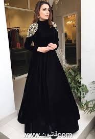 فساتين سواريه باللون الاسود Indian Gowns Dresses Indian Fashion Dresses Designer Dresses