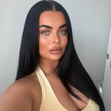 Elise Fay Buchanan (@elisefaybuchanan)