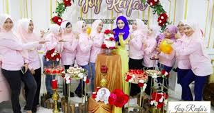 + add or change photo on imdbpro ». 33 Foto Suasana The Bridesmaids Luncheon Bakal Isteri Hafiz Hamidun Tinggal Hanya Tiga Hari Sahaja Lagi Menjelang Hari Pernikahan Pernikahan 1 Mei Hafiz
