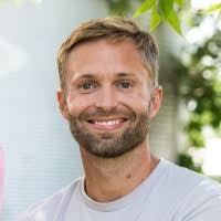 Mark Hosking's Instagram, Twitter & Facebook