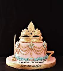 prenses taci pastasi pastalar dekore kurabiyeler tac