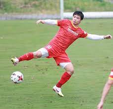 Công phượng là cụm từ khóa chưa bao giờ ngừng hot của làng bóng đá việt nam. Vá»‹ Tri Nao Cho Cong PhÆ°á»£ng á»Ÿ Ä'á»™i Tuyá»ƒn Viá»‡t Nam Bong Ä'a Viá»‡t Nam Thanh Nien