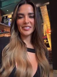 Dania Marquez Bailando