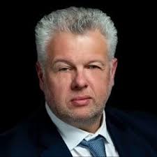 Real Estate Agents near Baker School in Chestnut Hill, MA