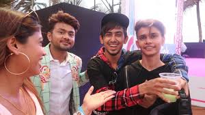 Start date mar 29, 2019. Day Spend With Awez Team07 N Manjul Ft Nita Tiktok Creators Lab 2019 Oye It S Vlog Youtube