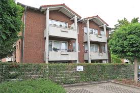 In der stadt bad oeynhausen, die sich als starker wirtschaftlicher standort erweist, arbeiten nach genauer faktenlage insgesamt 20377 sozial versicherungspflichtige arbeitnehmer, von denen manche wohnstätten des typs 2 zimmer wohnung gemietet oder gekauft haben. Friedemann Immobilien Immobilien Verkaufen Und Vermieten In Bad Oeynhausen