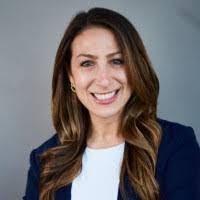 Jocelyn Oliva's Instagram, Twitter & Facebook