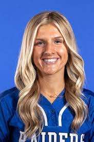 Gretchen Greer's Instagram, Twitter & Facebook