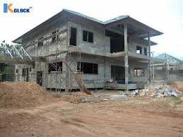 2 Story Cinder Blocks Carskij Kirpich Https Www Ruskir Ru Ruchnoj Raboty Mozhete Stat Dilerom Cinder Block House Colonial House Plans Cinder Block