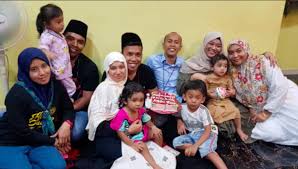 Fad dan syaheera mendirikan rumah tangga pada 14 mac 2015. Fad Bocey Jalan Kami