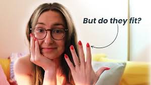 Trying the press-on nail brand with the most sizes