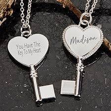 For your 5th anniversary wooden gift: Anniversary Gifts For Her