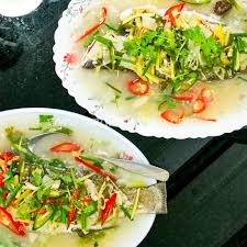Bersihkan ikan siakap dan sapukan dengan sedikit garam. Resepi Ikan Siakap Stim Limau Thai Untuk Dua Ekor Ikan Resepi Masakan Resepi Masakan