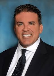 Mark Dolle's Instagram, Twitter & Facebook